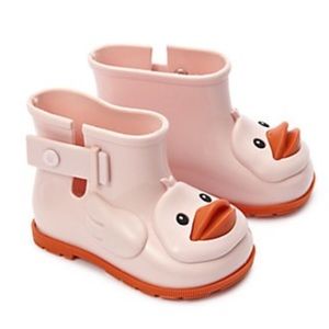 Mini Melissa pink duck rain boots
